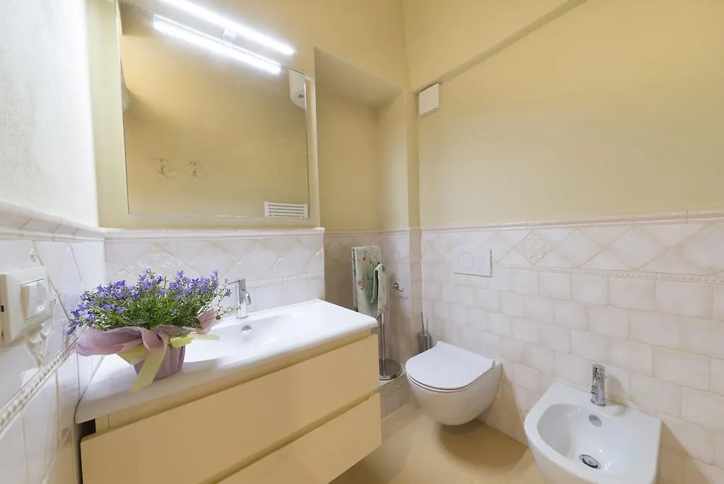 I Bei Ricordi - Historic Centre Apartment 6 Arezzo Italy
