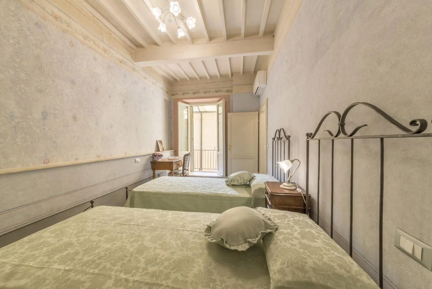 I Bei Ricordi - Historic Centre Apartment 6 Arezzo